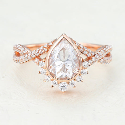 0.9 CT Pear Cluster & Bezel Lab-Grown Diamond Engagement Ring