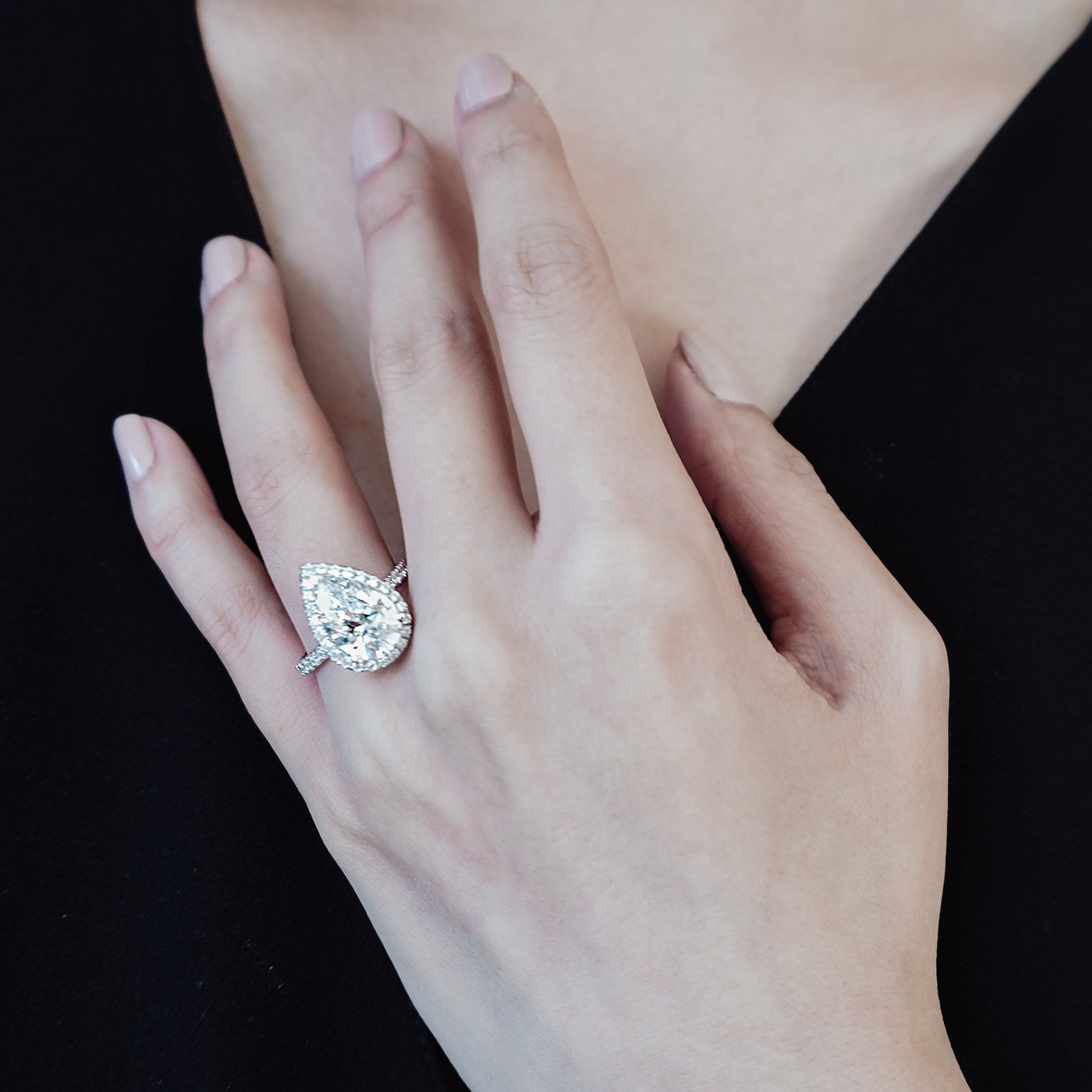 3.0 CT Pear Halo & Pave Lab Grown Diamond Engagement Ring