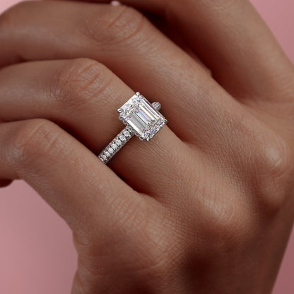 FLM122