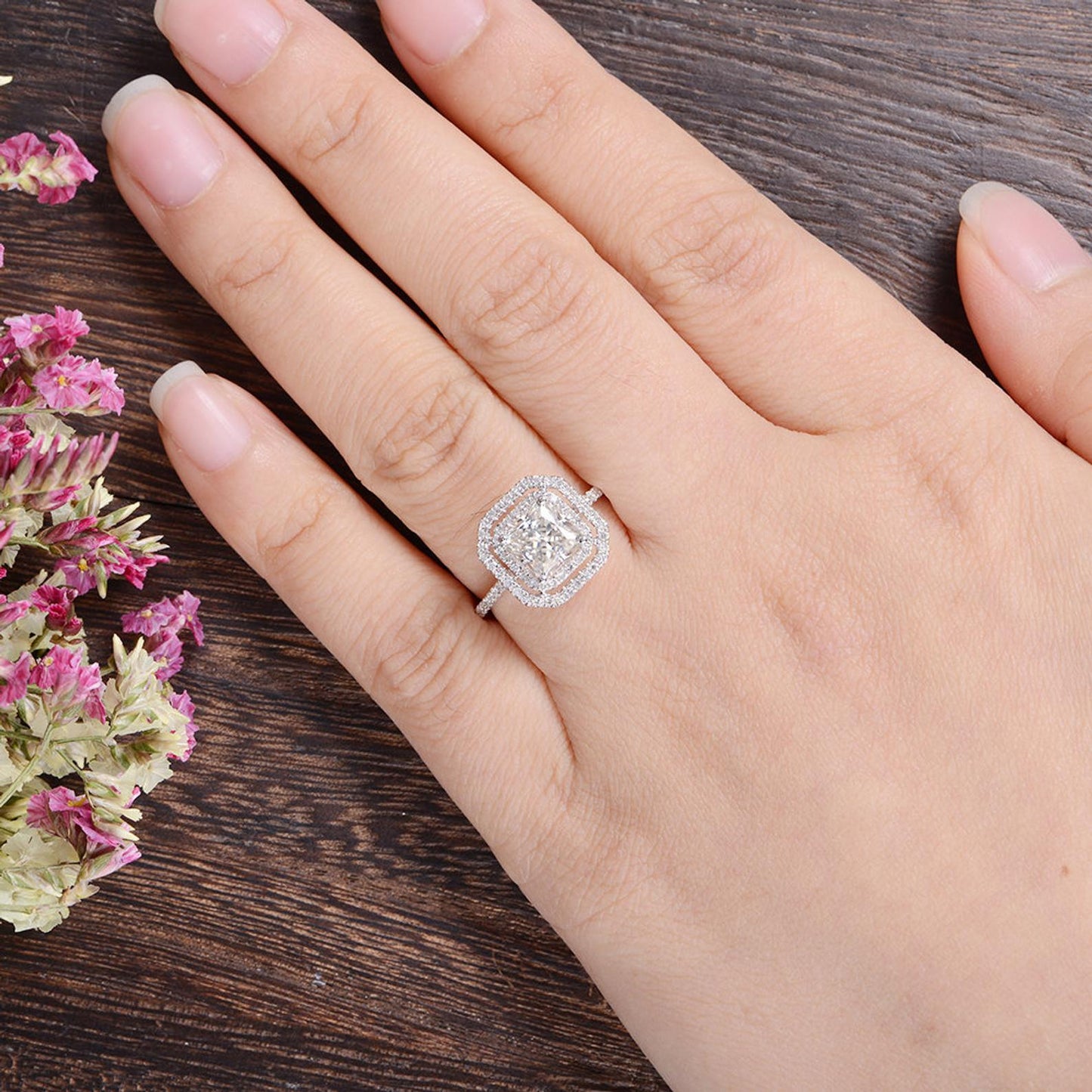 FLM441